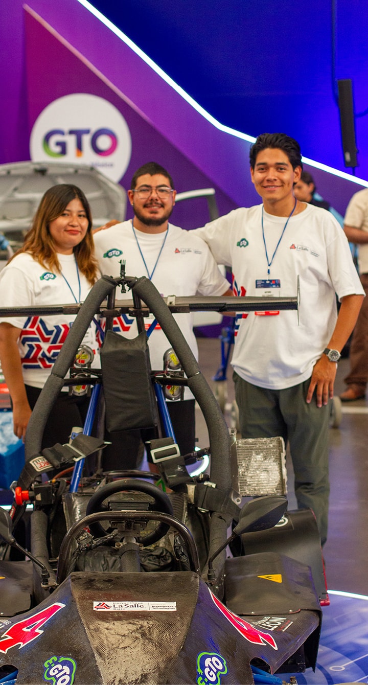 Jóvenes de Guanajuato desarrollan propuestas innovadoras rumbo a la movilidad eléctrica e híbrida